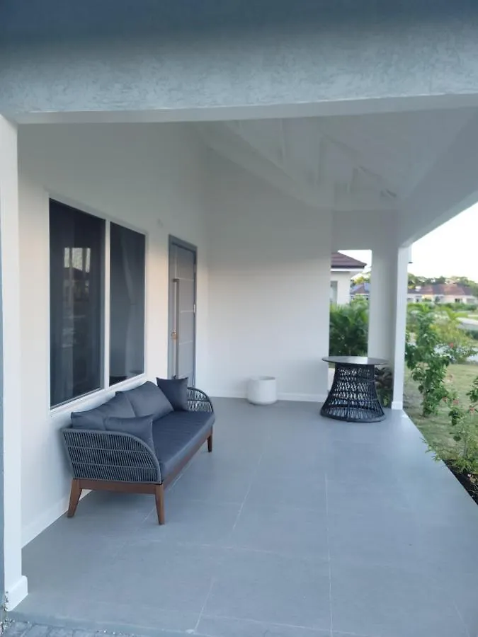 Villa Soleil Sea Renity Saint Annʼs Bay Casa vacanze